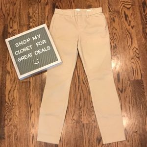 women’s gap khakis